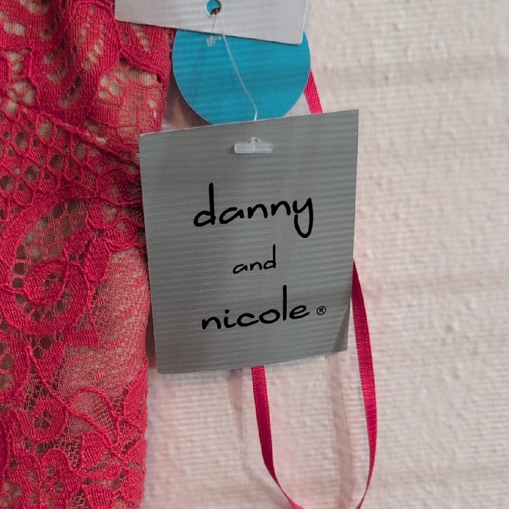 Danny and Nicole Coral & Nude Lace Dress - Picture 4 of 9